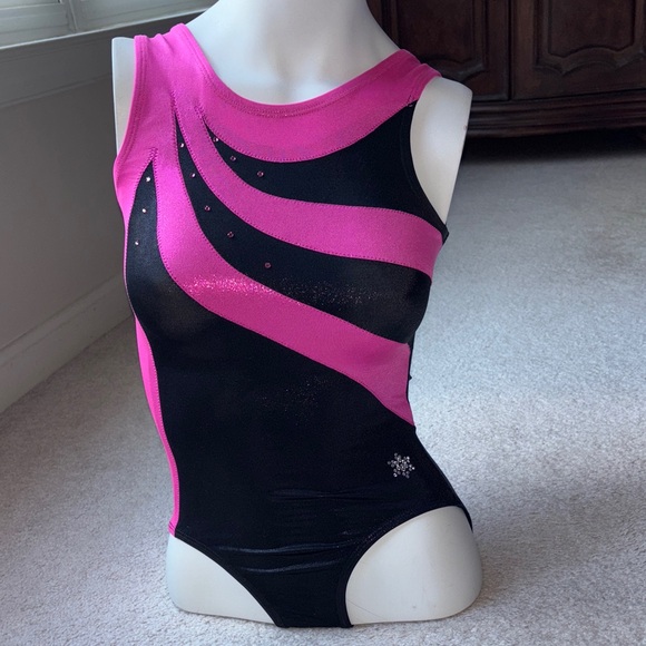Snowflake Design Pink and Black Leotard - Picture 1 of 5